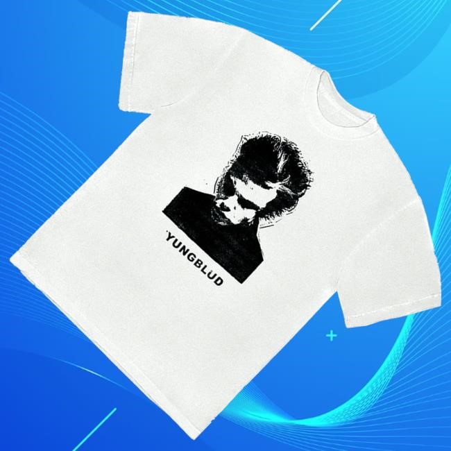 Trending Yungblud Merch Contrast Photo Hooded Sweatshirt - New Good Shirt
